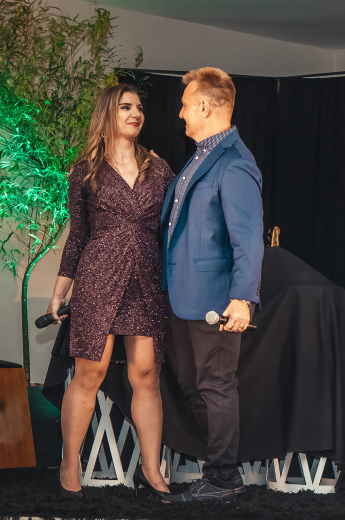 Eliana e Evandro Weber em lançamento da cachaça Diamant 21 anos