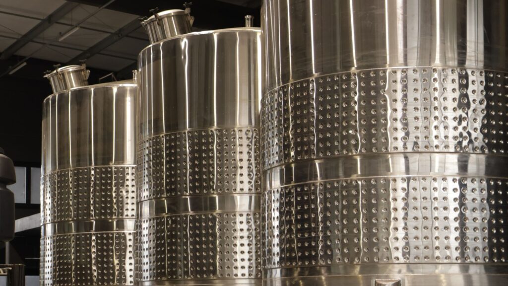 Novos equipamentos da nova destilaria com biorrefinaria integrada da Weber Haus.